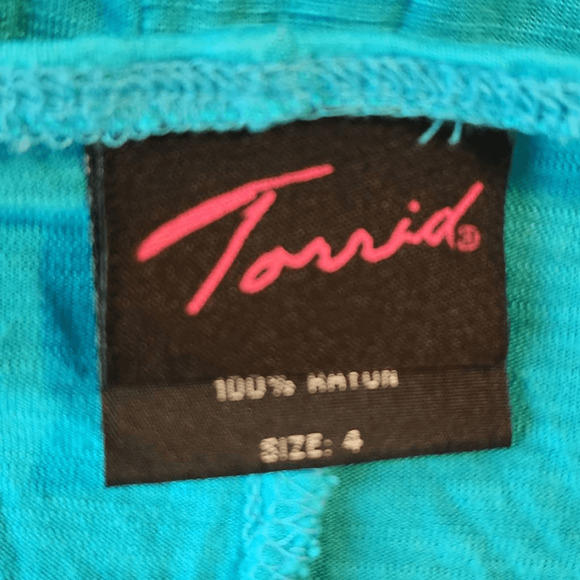 Torrid Teal Green Sleeveless Drape Front Top Size 4 (4X) 3731 - Picture 4 of 6